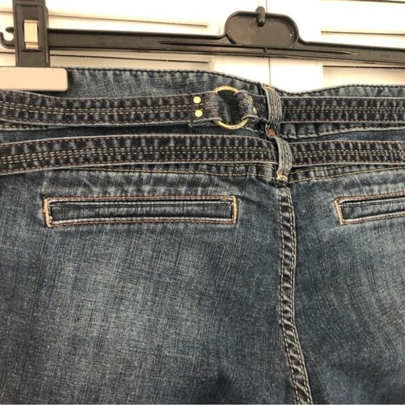 Guess OG Low Rise Long Bermuda Shorts - Picture 7 of 15